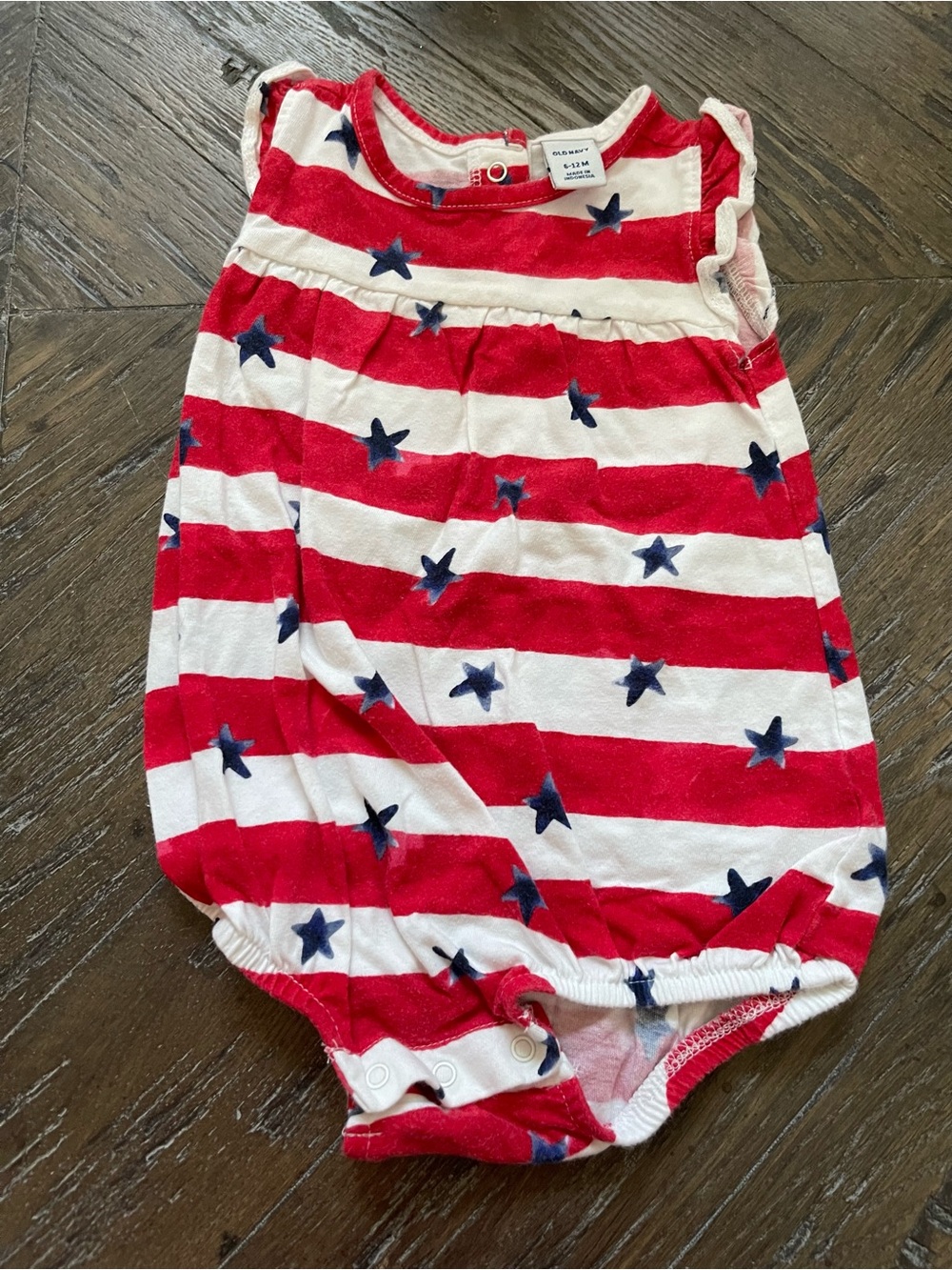 Old Navy Red and White Stars & Stripes Patroitic Romper Size 6-12M